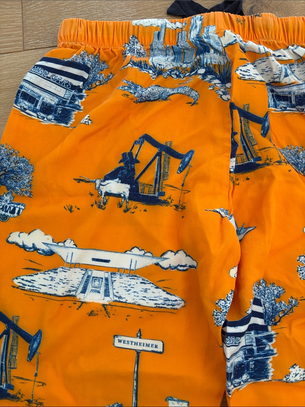 Houston toile Short-Sleeve Pajama Set in Orange - Picture 12 of 12